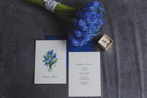 zaproszenia ślubne muscari szafirki